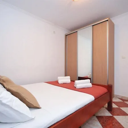 Hotel D&d 2 Budua